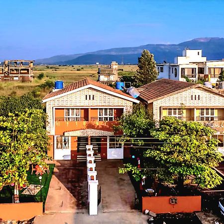 Ll Empyrean Stay Ll Airawat Villa Ll 2Bhk Ll Ac Ll Private Pool Ll Wifi Ll Лонавла Екстер'єр фото