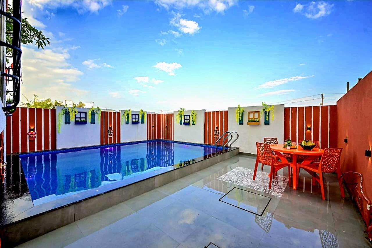 Ll Empyrean Stay Ll Airawat Villa Ll 2Bhk Ll Ac Ll Private Pool Ll Wifi Ll Лонавла Екстер'єр фото